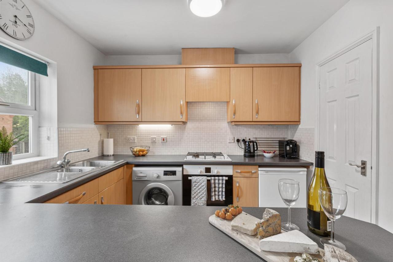 Silver Stag Properties, Modern 2 Bedroom House Thringstone Extérieur photo